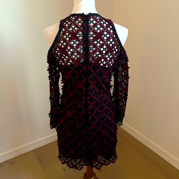 NWOT | Self Portrait Grid Cold Shoulder Long Sleeve Lace Mini Dress (Vintage) 🔥 - Picture 7 of 9